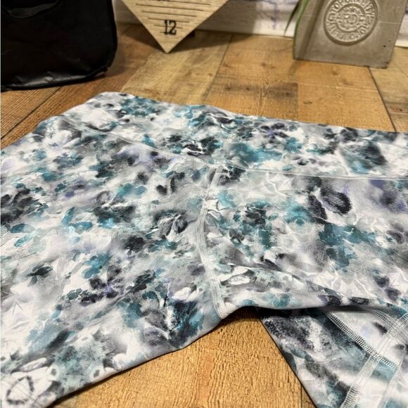 Lululemon Align HR Short 6” Kaleidofloral Multi Plus Size 20 - Picture 12 of 15